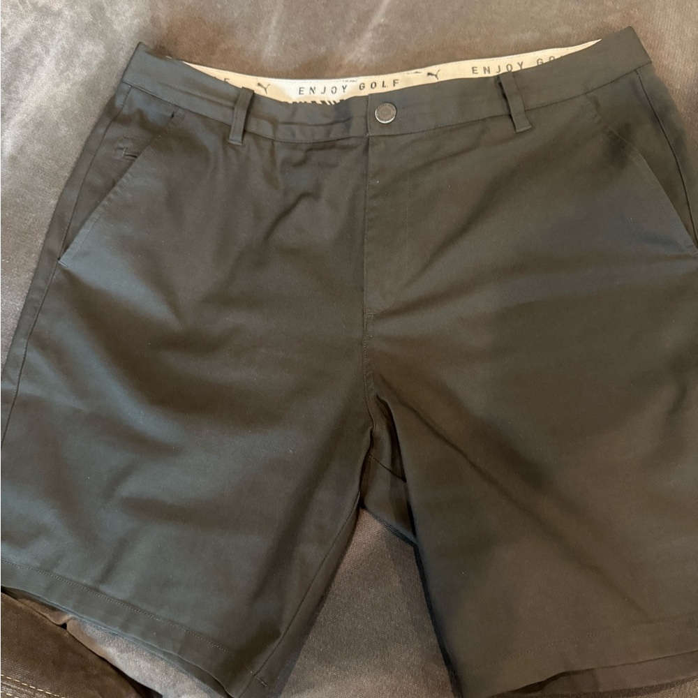 Puma Men's Black Flat Front Golf Shorts